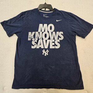 Nike 'Mo Knows Saves' Men's NY Yankees Baseball Fan Tshirt